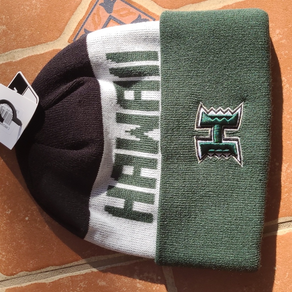 NWT Unisex Hawaii Rainbow Warriors Knit Hat Beanie Green NCAA Logo